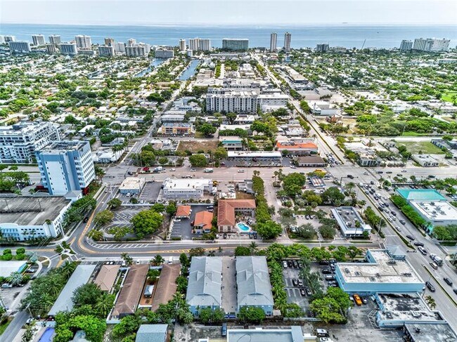 Building Photo - South Florida Excellent Rental - 1 month FREE!!!