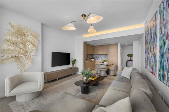 Building Photo - 500 Alton Rd