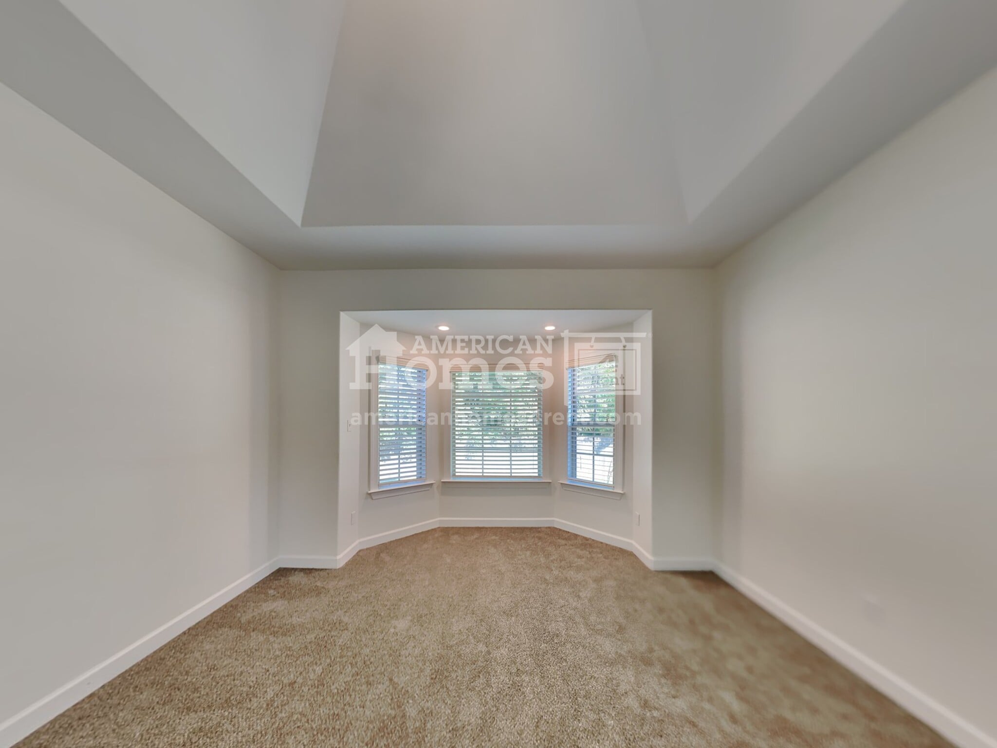 Building Photo - 5102 Laurel Springs Dr