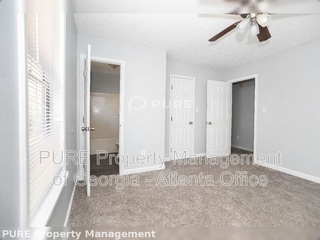 Building Photo - 6528 Buffington Rd