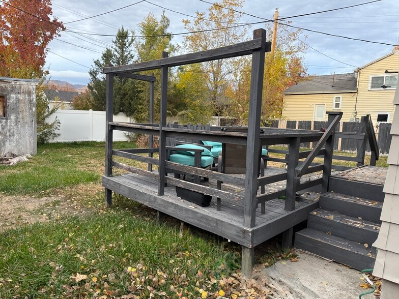 Building Photo - 1819 E Parleys Canyon Blvd