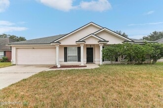 Building Photo - 14018 Fish Eagle Dr E