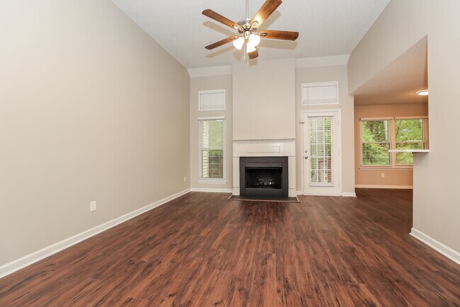 Building Photo - 3868 Round Rock Dr