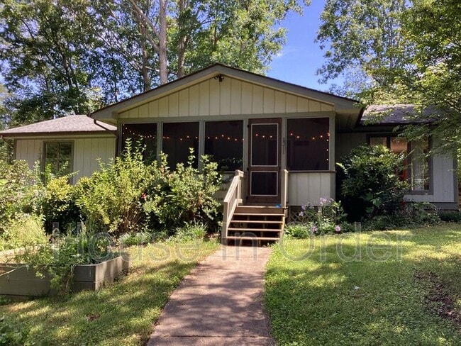 Primary Photo - 12 Rockwood Ln