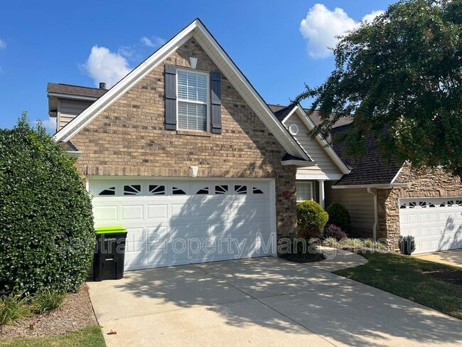 Building Photo - 409 Falling Rock Way