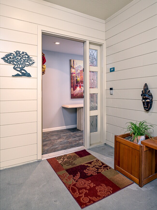 Building Photo - 1400 Pinnacle Ct