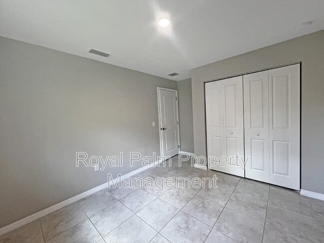 Building Photo - 2908 15th St W