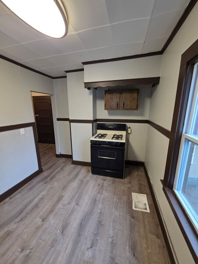 Building Photo - 19 Texas St