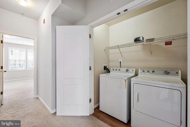 Building Photo - 24667 Byrne Meadow Square