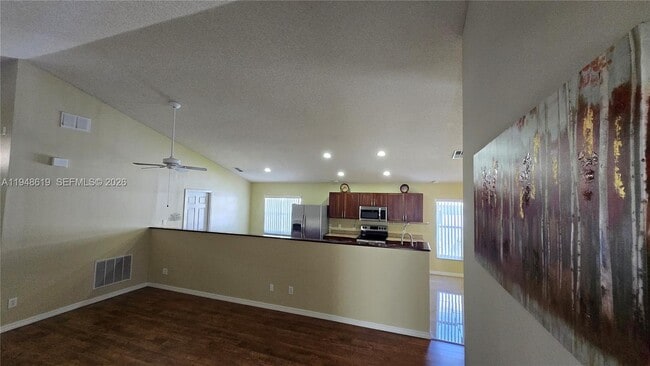 Building Photo - 180 Laurel Ridge Pass