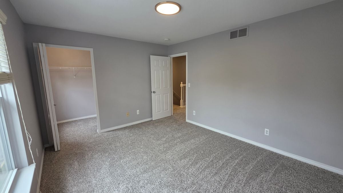 Building Photo - 1563 Cass Lake Rd