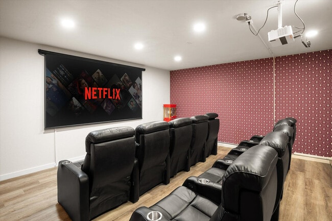 Building Photo - 15232 N 49th St