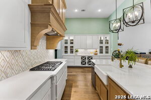 Building Photo - 6826 Hallie Lp