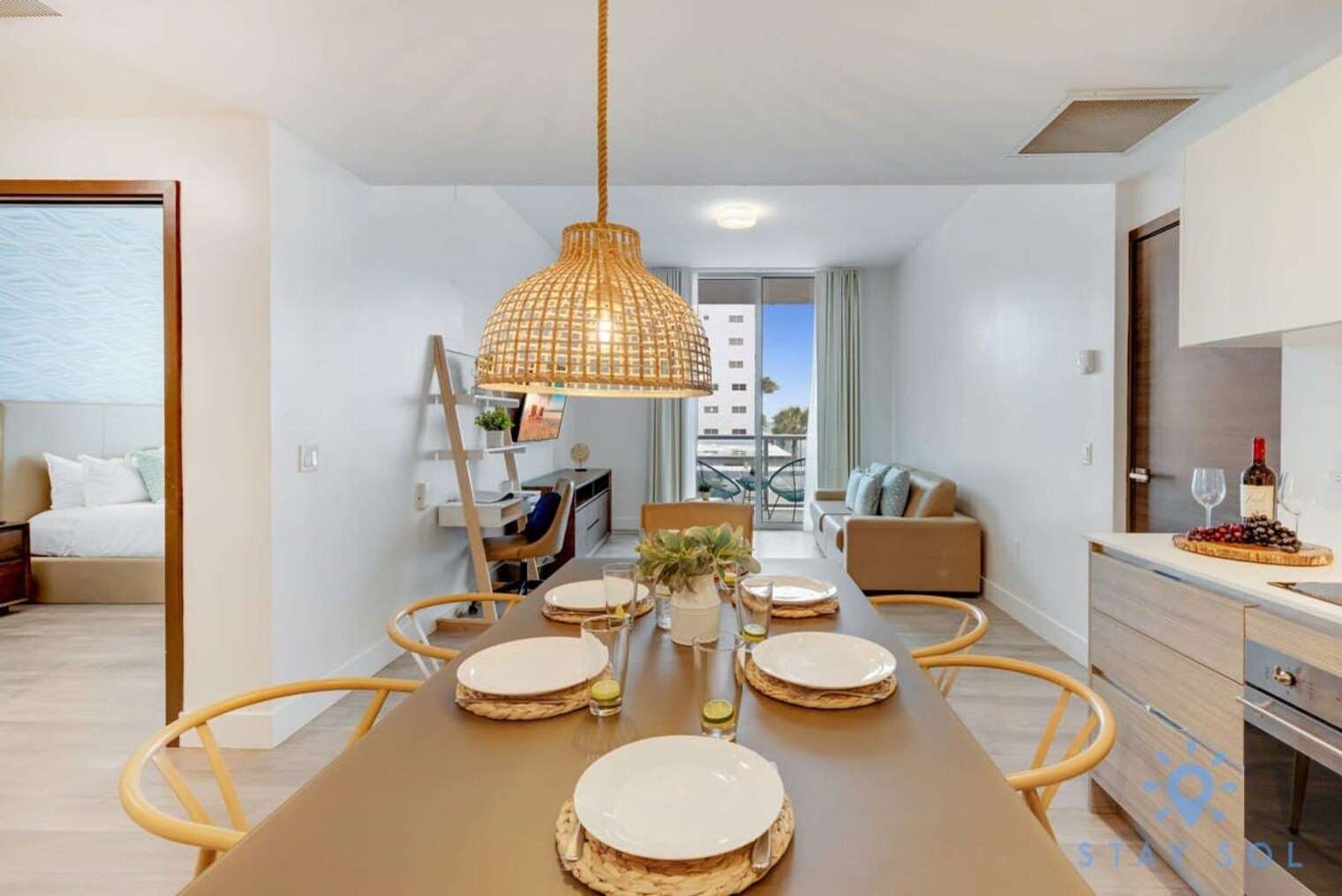 Building Photo - 777 N Ocean Dr