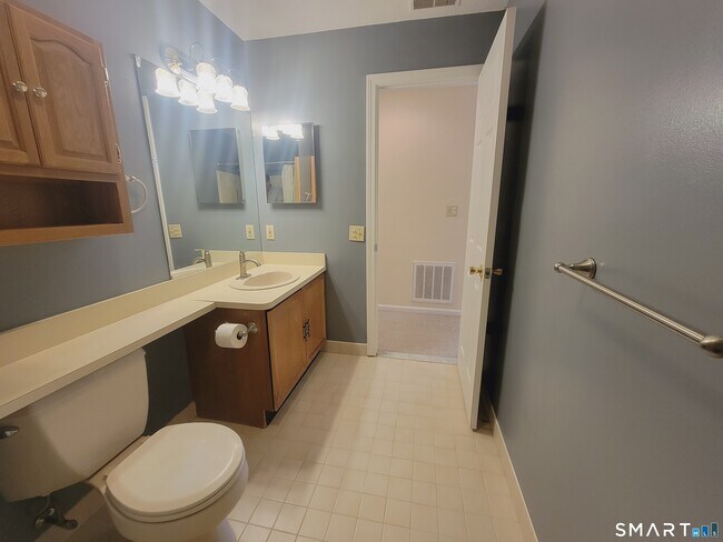 Building Photo - 59 Rockledge Loop