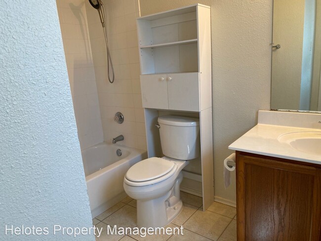 Building Photo - 3 br, 2.5 bath House - 22134 Goldcrest Run