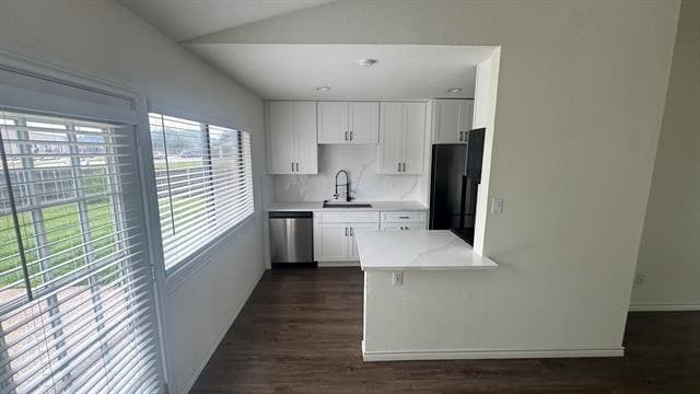 Building Photo - 500 Scarlet Oak St