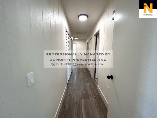 Building Photo - 11740 Tam O'Shanter Dr