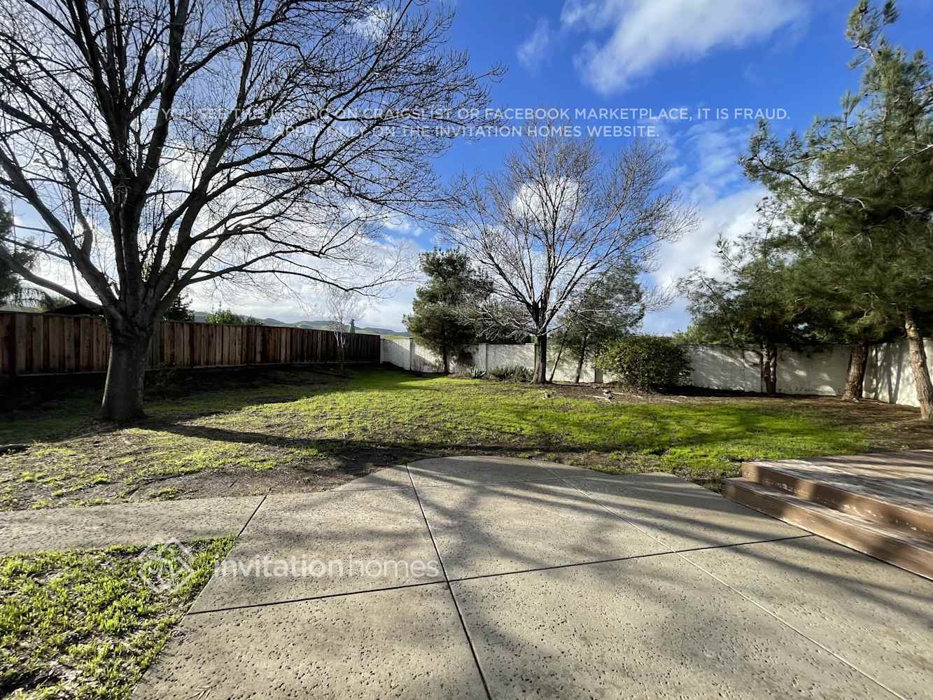 Building Photo - 5000 Mesa Ridge Dr