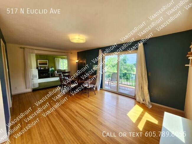 Building Photo - 517 N Euclid Ave
