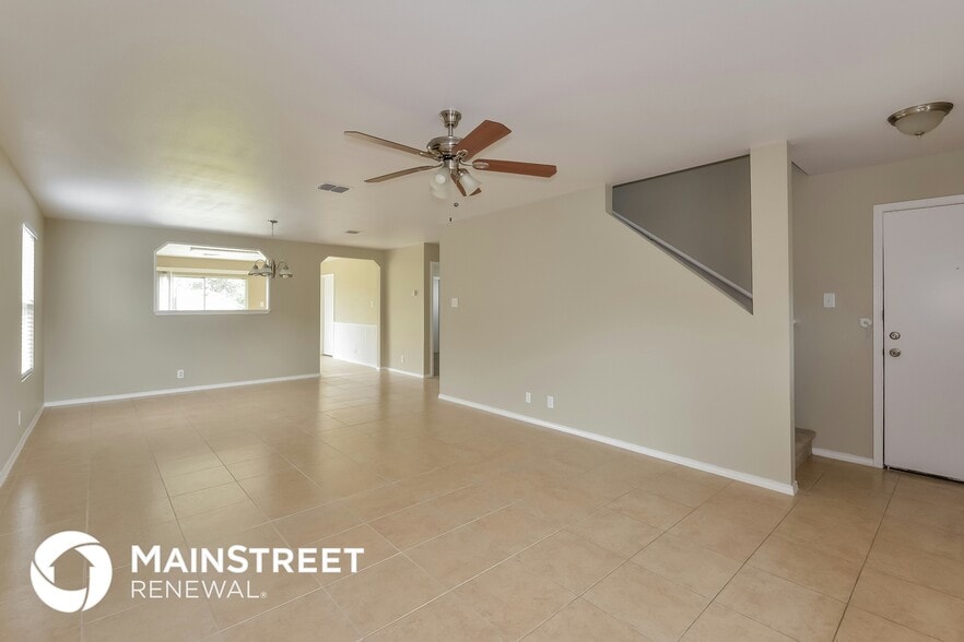 Building Photo - 315 Mallow Grove