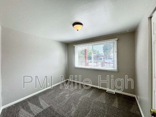 Building Photo - 7221 Canosa Ct