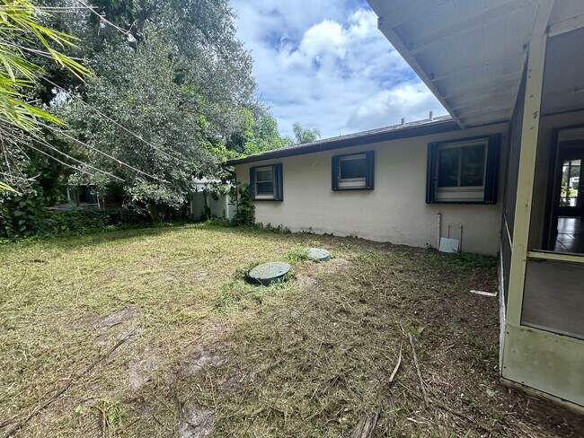 Building Photo - 1271 McNeill Rd
