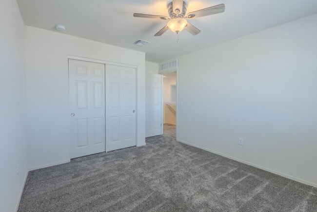 Building Photo - Rancho Sahuarita