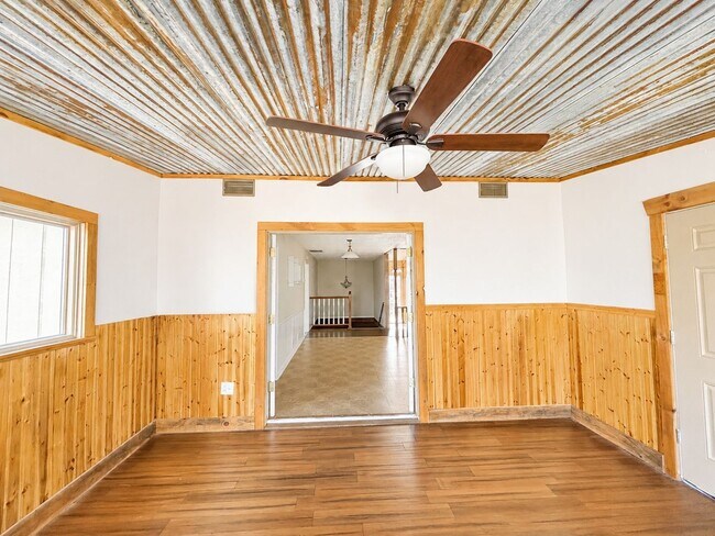 Building Photo - 3531 Gilleland Ext