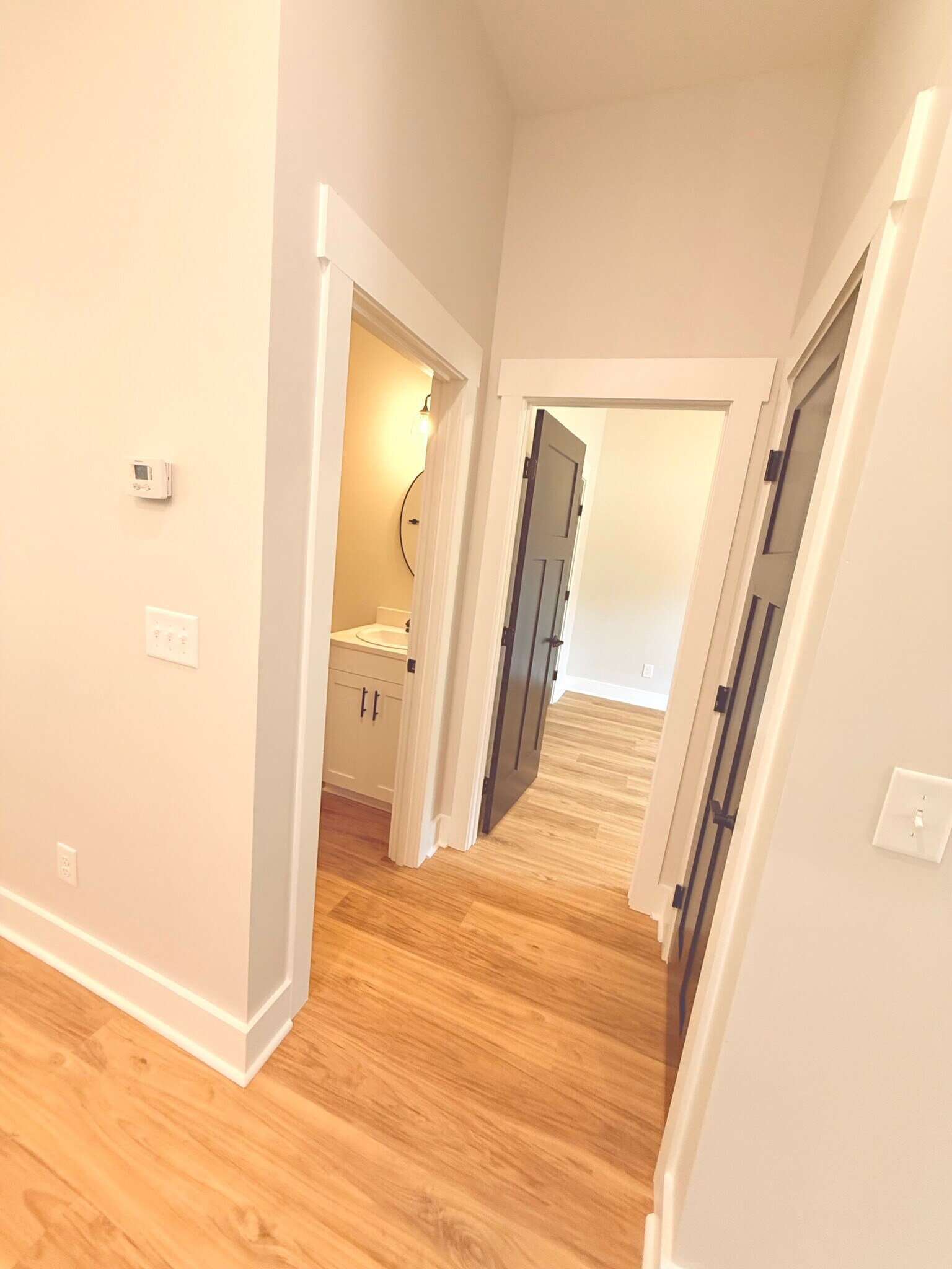 Building Photo - 1515 Jordan Rd