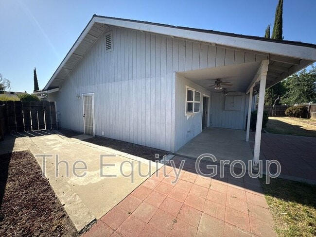 Building Photo - 2139 S Conyer Ct