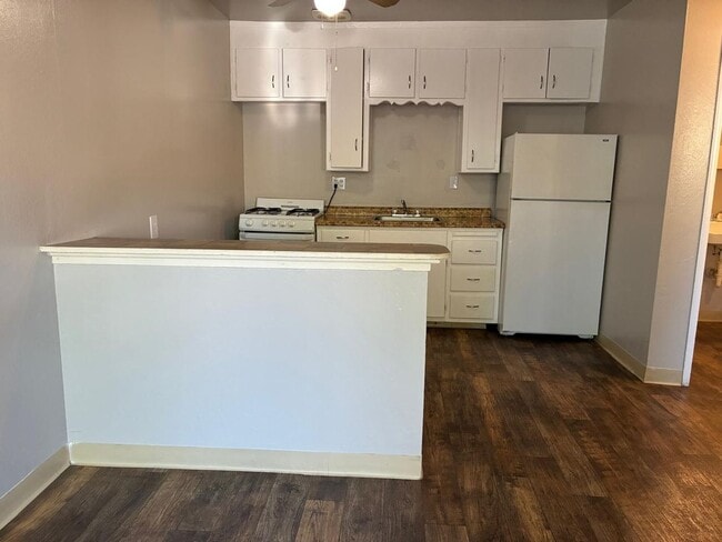 Interior Photo - Parkwood Square Apartments