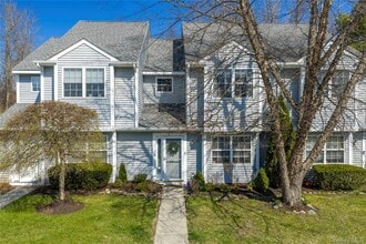 Building Photo - 3 Evergreen Way