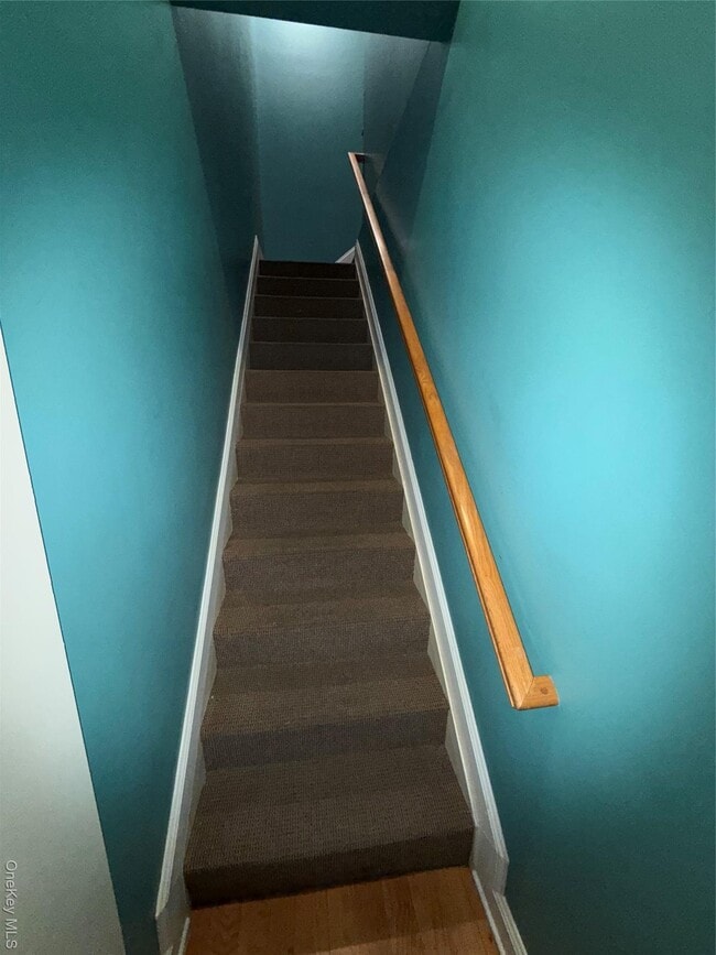 Building Photo - 1000 E 35th St