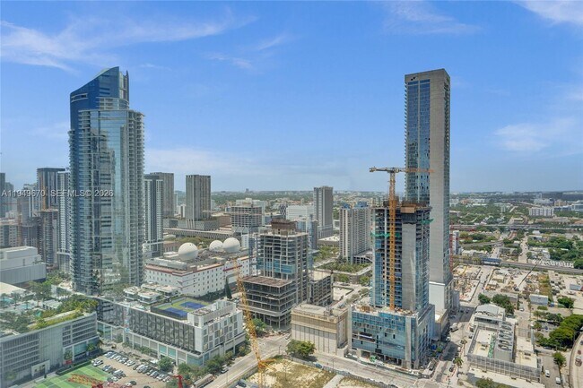 Building Photo - 1100 Biscayne Blvd