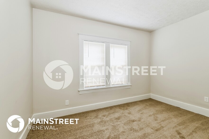 Building Photo - 124 N 43rd St