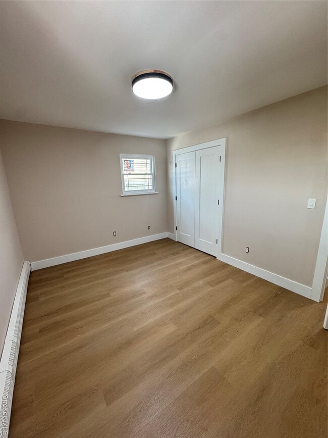 Building Photo - 15 Valerie Dr