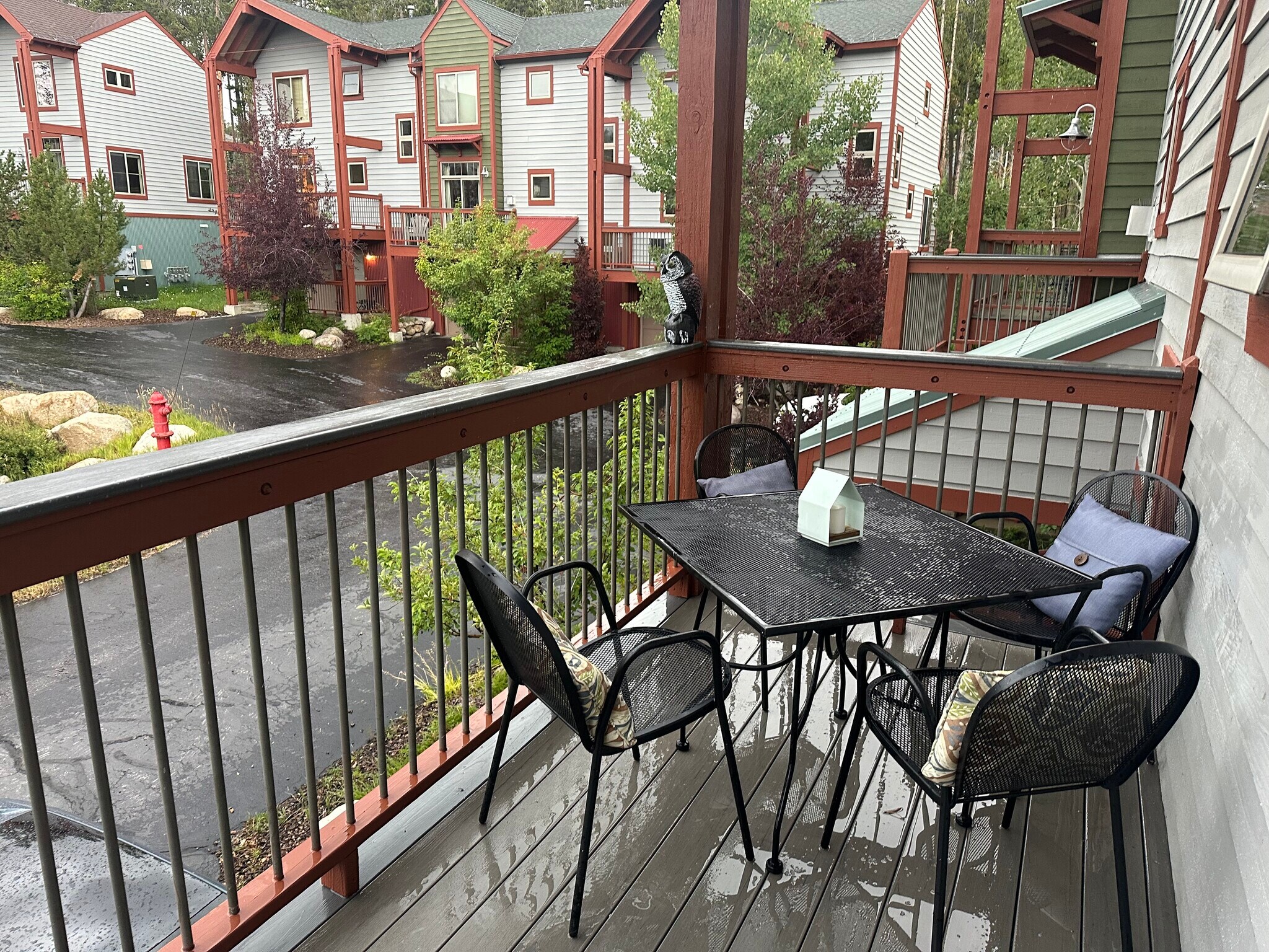 Building Photo - 424 Wolf Park Ln