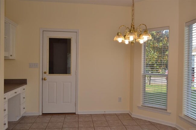 Building Photo - 6942 Heathermoore Loop