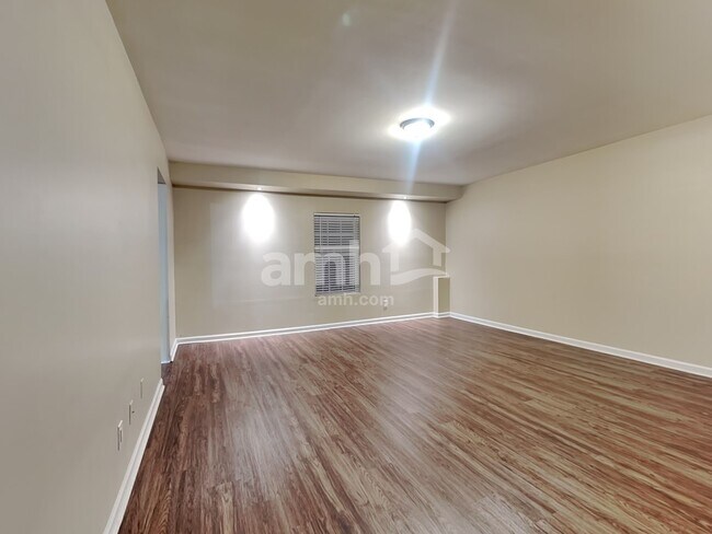 Building Photo - 3202 Davenport Park Ln