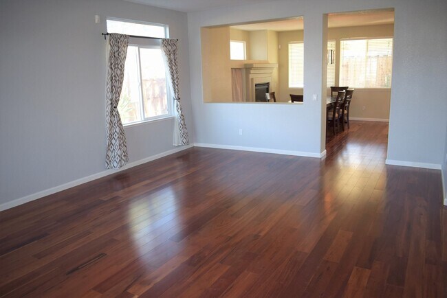 Building Photo - 9289 Winding Brook Way