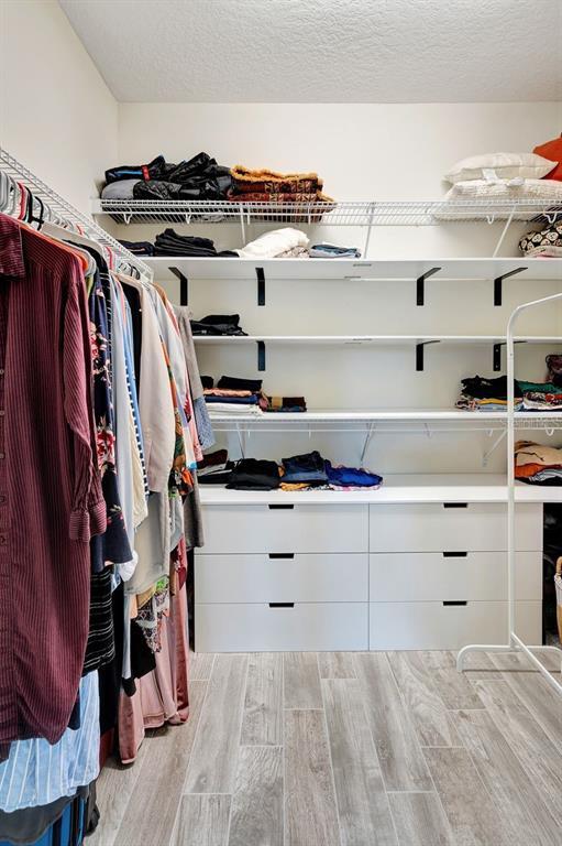 Building Photo - 3459 Current Ave