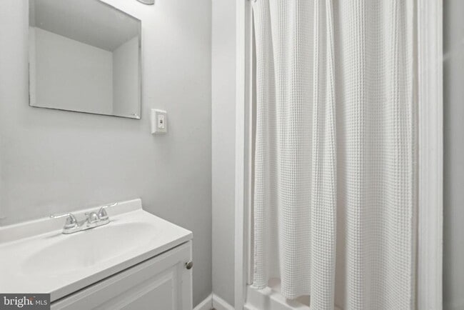 Building Photo - 12223 Allspice Ct