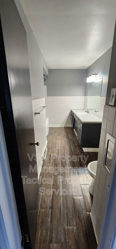 Building Photo - 20115 Libby Rd