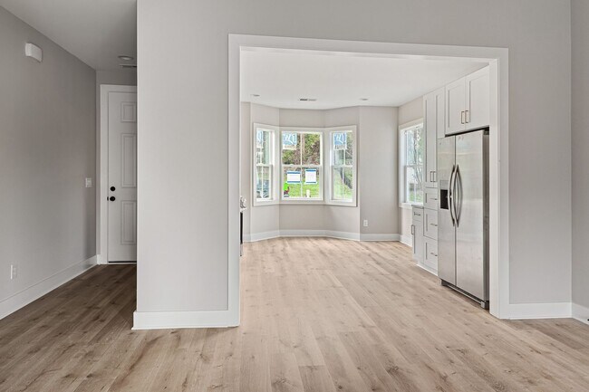 Building Photo - New Construction: 3 bed/2 bath Home in the Brentwood/Nippers Corner neighborhood, One Car Garage