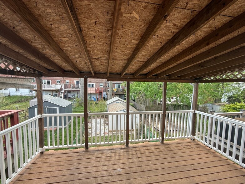 Building Photo - 3620 Canby Dr