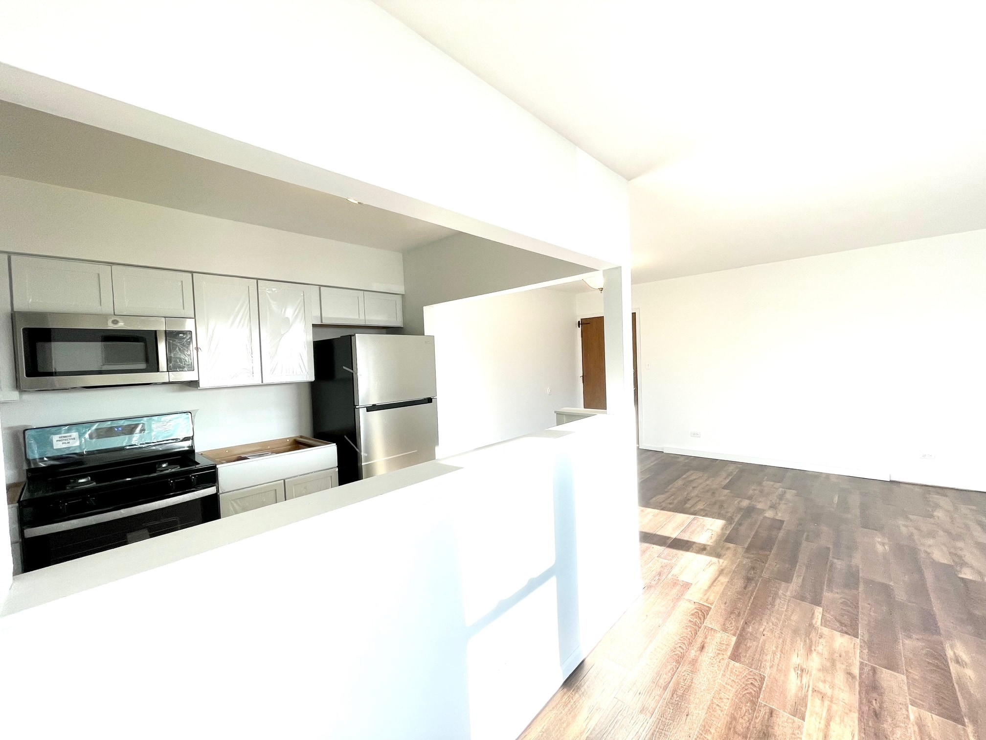 Building Photo - 8630 Sayre Ave