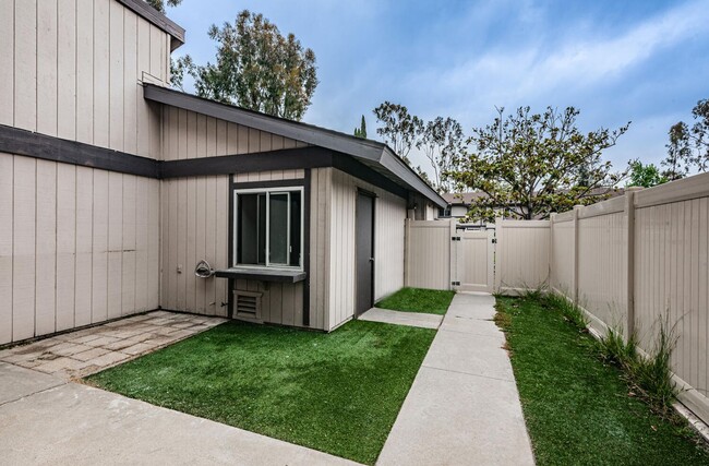 Building Photo - Beautiful Remodeled Single Family Home in ...