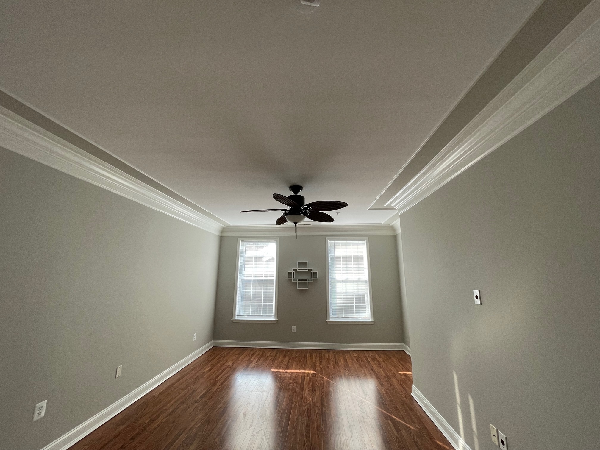 Building Photo - 5801 Clipper Ln