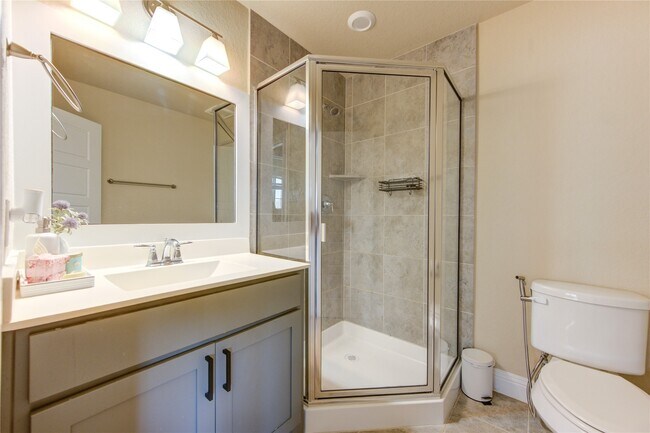 Building Photo - 2415 Flowering Brook Ln